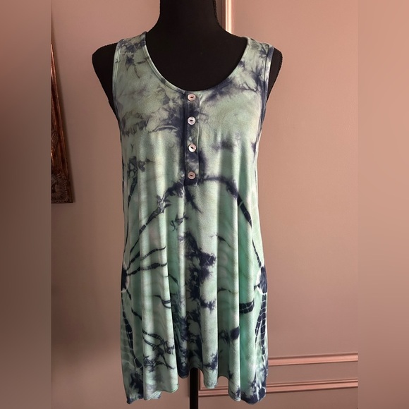Tryst Navy Kelly Green Tie-Dye Button Front Tank Sleeveless Summer Size Medium - Picture 2 of 5